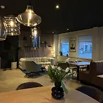 酒店 Emilia 3*