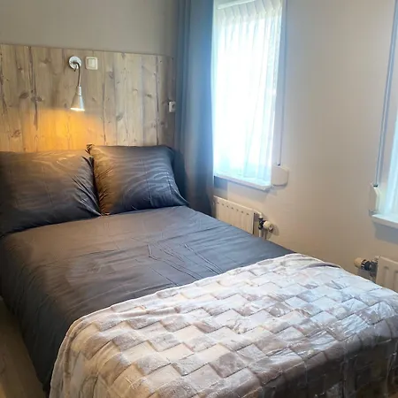 Hotel Emilia 3*